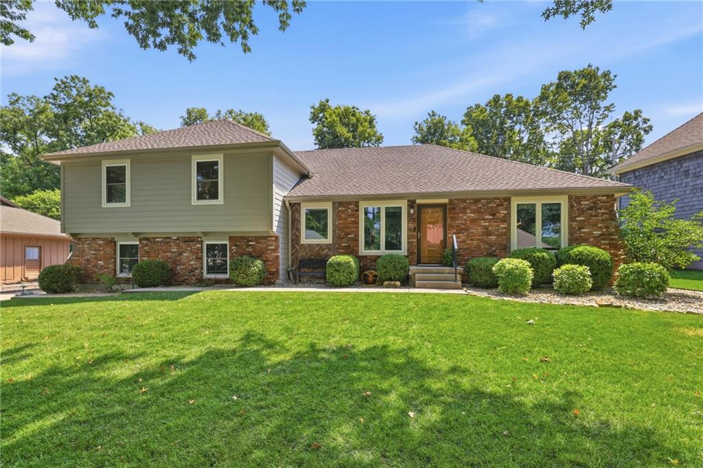 Photo of 12625 Overbrook Road Leawood KS 66209