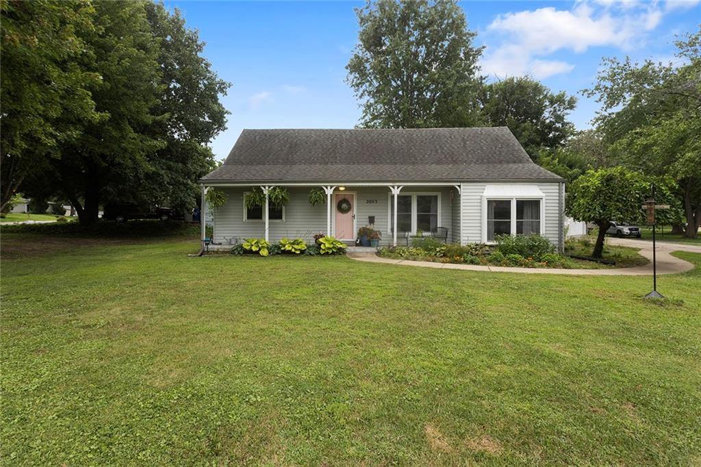 Photo of 2003 NE 60th Terrace Gladstone MO 64118