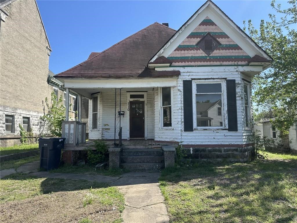 Photo of 710 W 2nd Street Webb City MO 64870