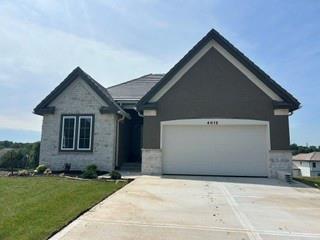 Photo of 4012 NE Chapel Ridge Place Lee's Summit MO 64064