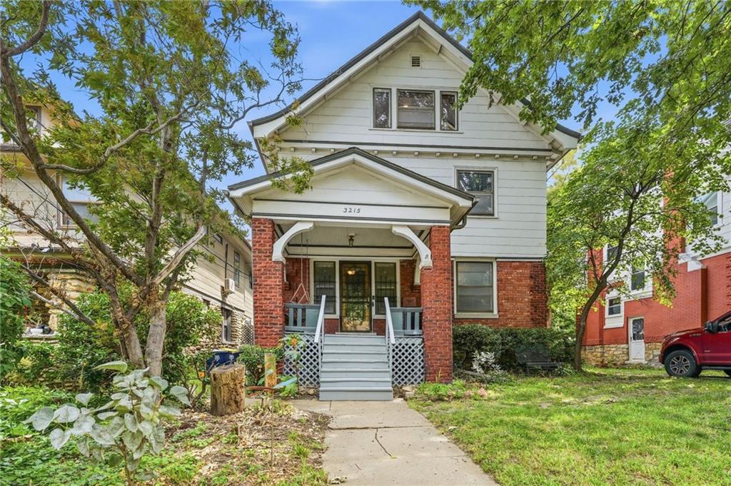 Photo of 3215 Central Street Kansas City MO 64111