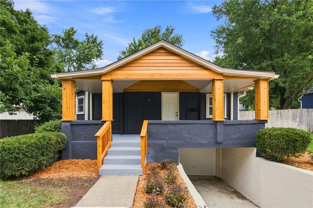 Photo of 4734 Mission Road Roeland Park KS 66205