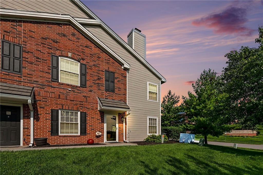 Photo of 11607 Tomahawk Creek Parkway #J Leawood KS 66211