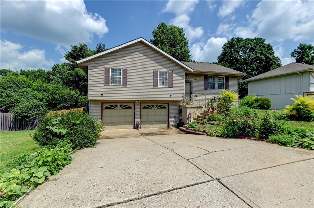 Photo of 2400 NW 84th Terrace Kansas City MO 64154