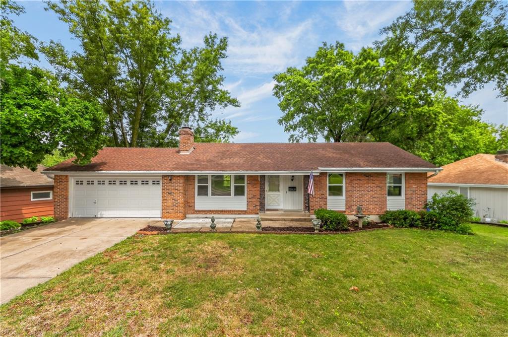 Photo of 10300 E 72nd Street Raytown MO 64133