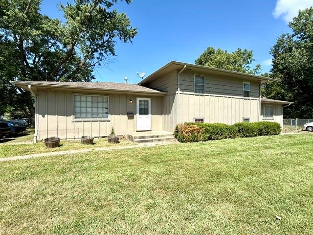 Photo of 2911 & 2913 Belle Haven Drive Lawrence KS 66046