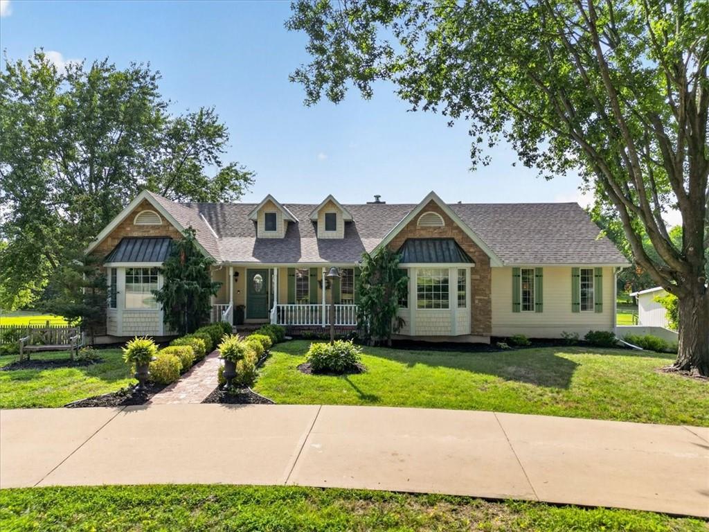 Photo of 3216 S Bellechase Drive Grain Valley MO 64029