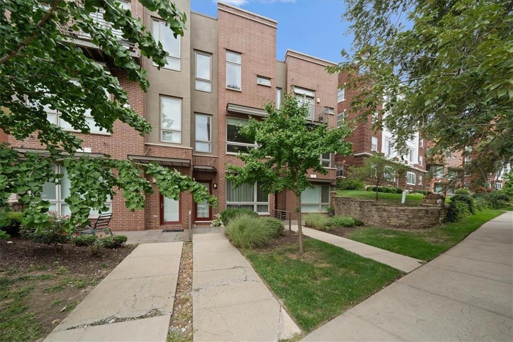 Photo of 4524 Mill Creek Parkway #402 Kansas City MO 64111
