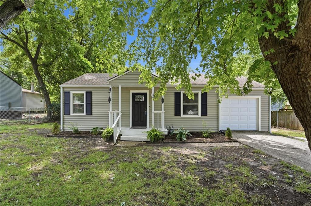 Photo of 11505 E 75th Street Kansas City MO 64138