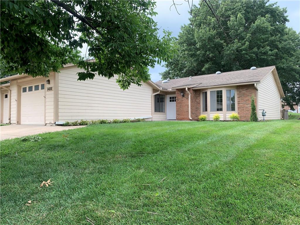 Photo of 1406 W Stone Boulevard Raymore MO 64083