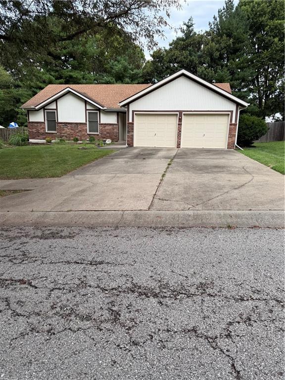 Photo of 8520 N Campbell Street Kansas City MO 64155