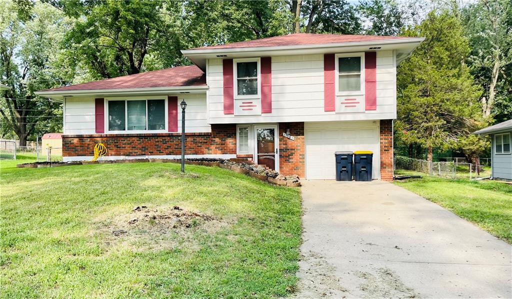 Photo of 11703 Belmont Avenue Kansas City MO 64134