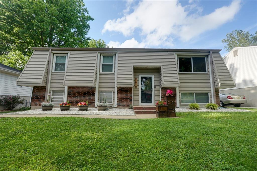 Photo of 1616 NW 67th Terrace Kansas City MO 64118