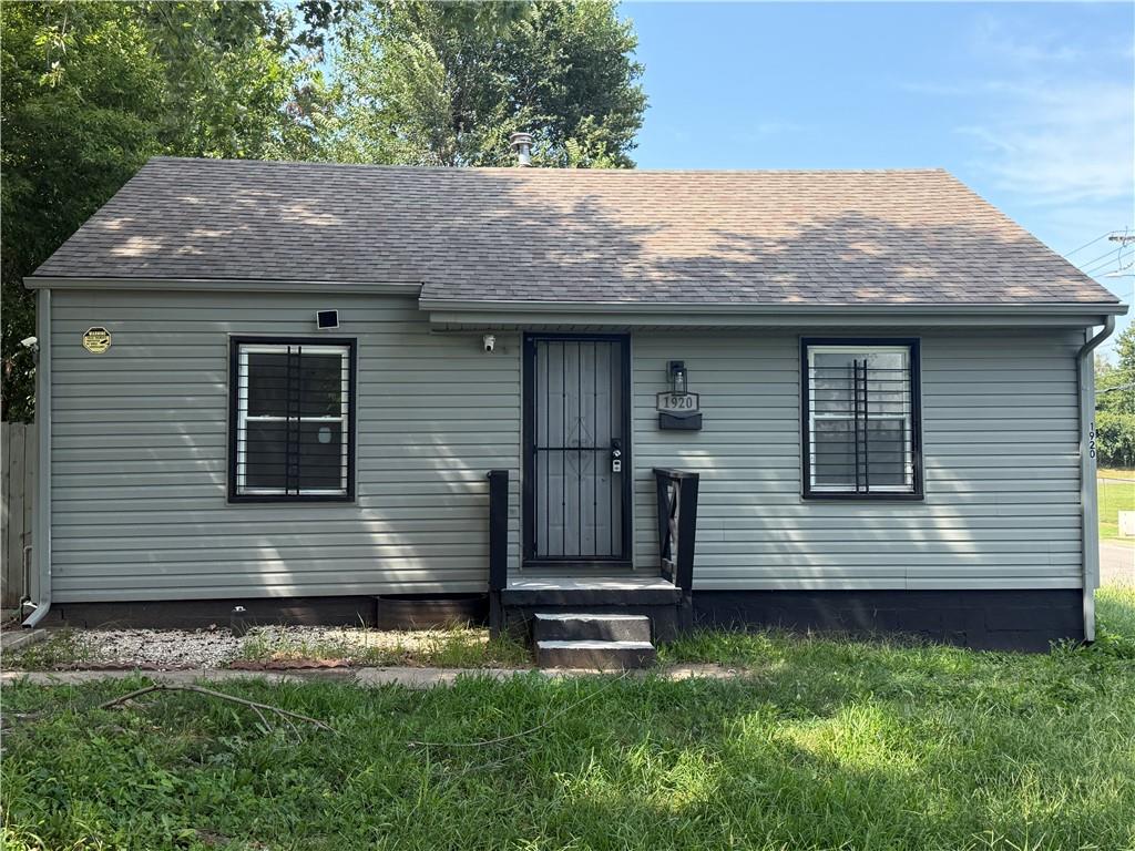 Photo of 1920 E 84TH Terrace Kansas City MO 64132