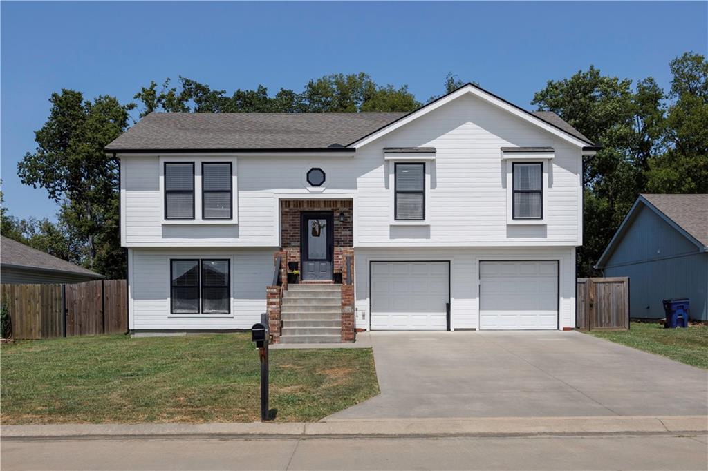 Photo of 110 E John Street Coffeyville KS 67337