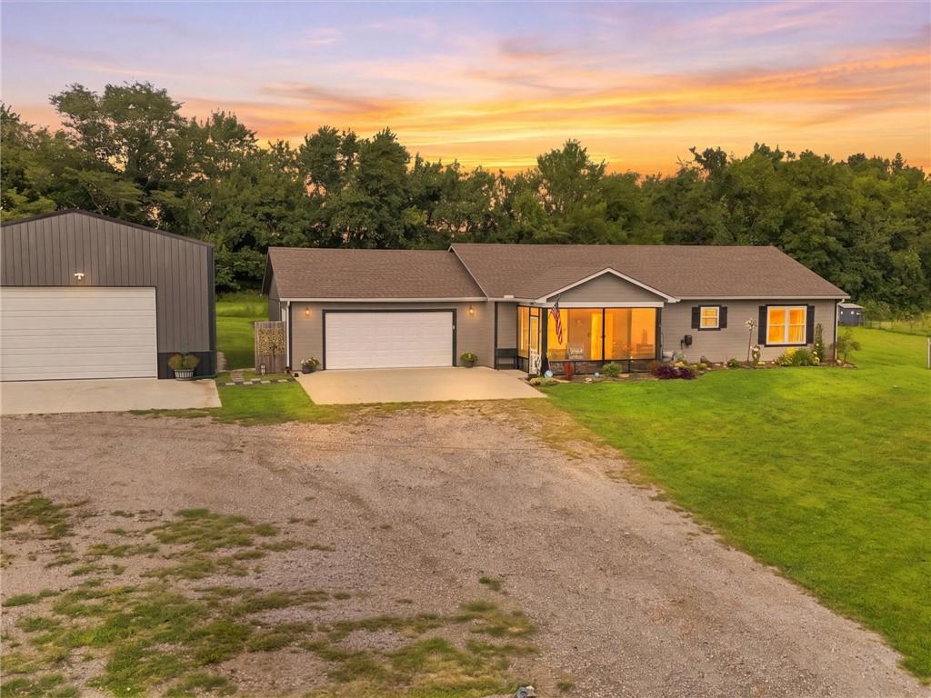 Photo of 353 NW 1261 Road Holden MO 64040