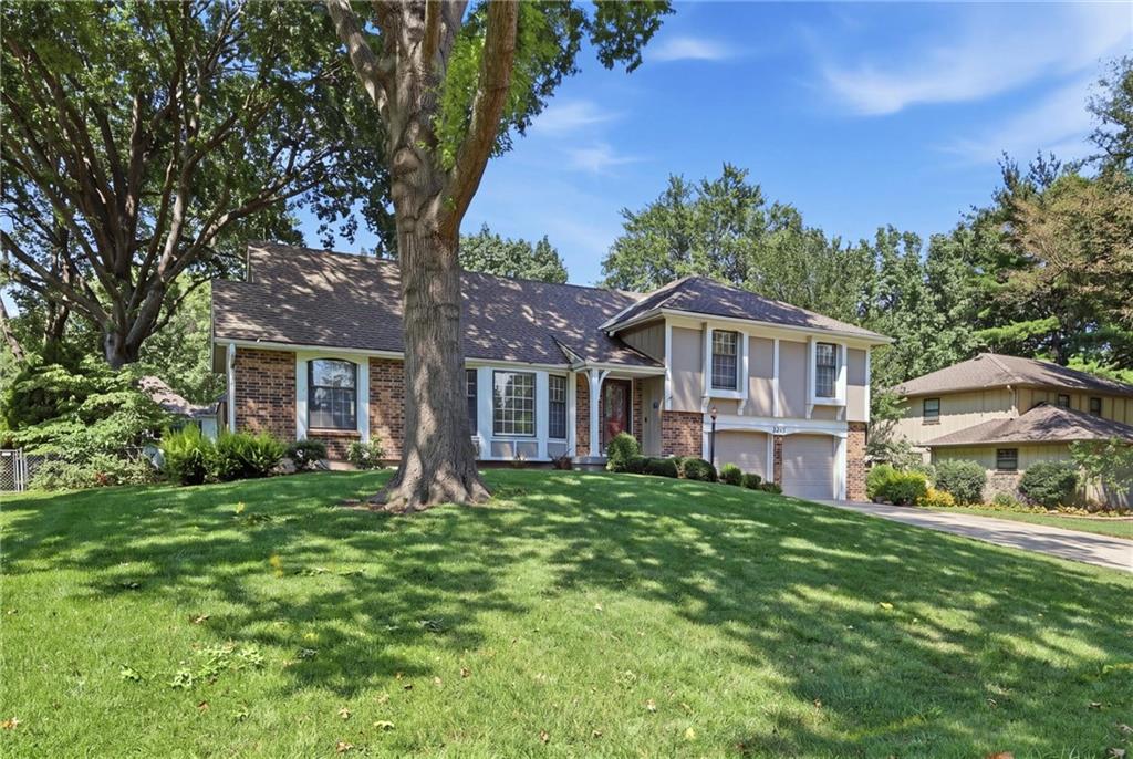 Photo of 2206 W 120th Street Leawood KS 66209