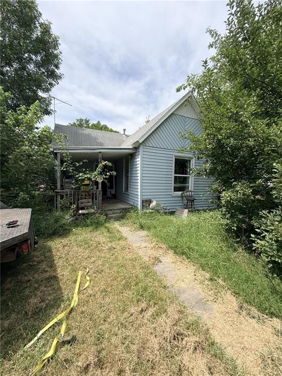 Photo of 106 N Main Street Chilhowee MO 64733