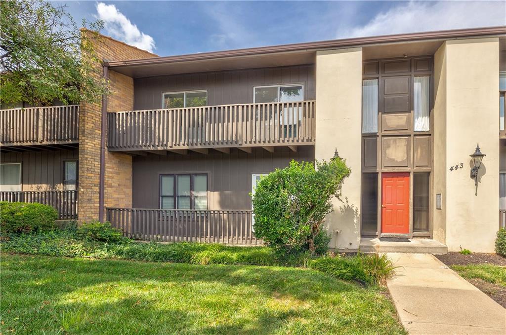 Photo of 443 W 104 Street #C Kansas City MO 64114