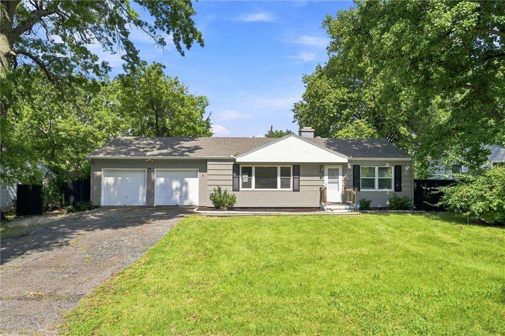 Photo of 8810 E 71st Terrace Raytown MO 64133