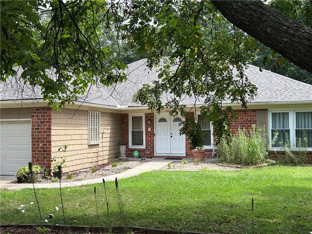 Photo of 10405 BALTIMORE Avenue Kansas City MO 64114