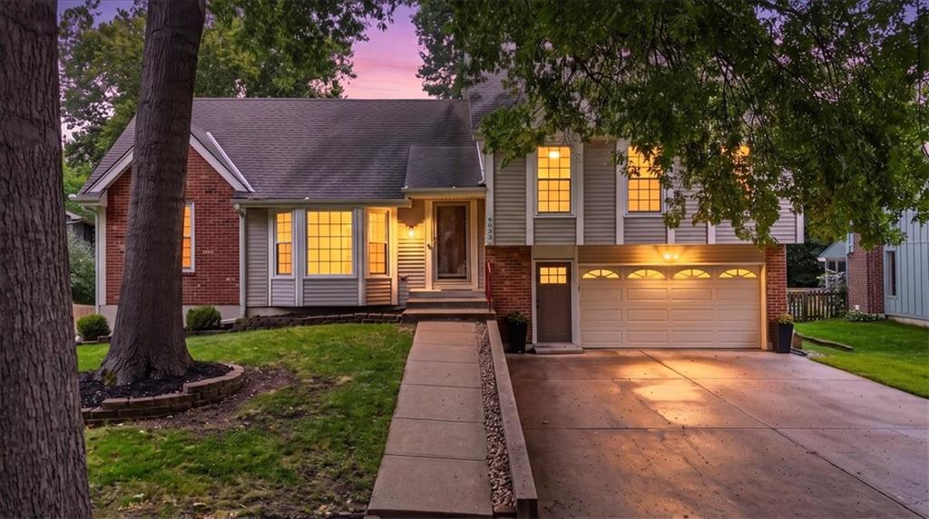 Photo of 9033 Greenway Lane Lenexa KS 66215