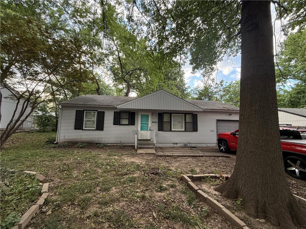 Photo of 9020 E 74th Terrace Raytown MO 64133