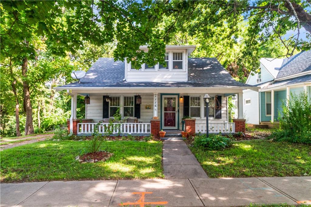 Photo of 1116 W Maple Avenue Independence MO 64050
