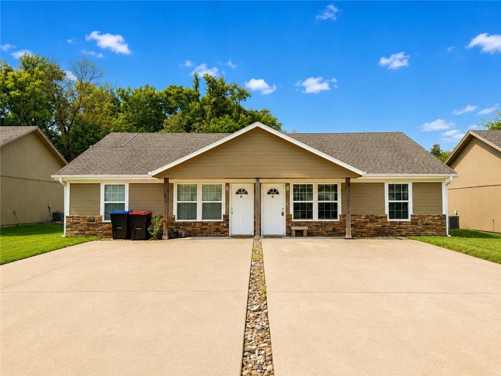 Photo of 610 B W Market Street Warrensburg MO 64093