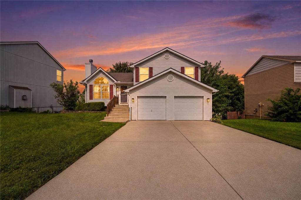 Photo of 11108 N Ditman Avenue Kansas City MO 64157