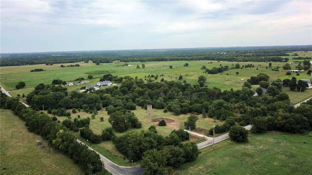 Photo of 12496 W 271st Street Louisburg KS 66071