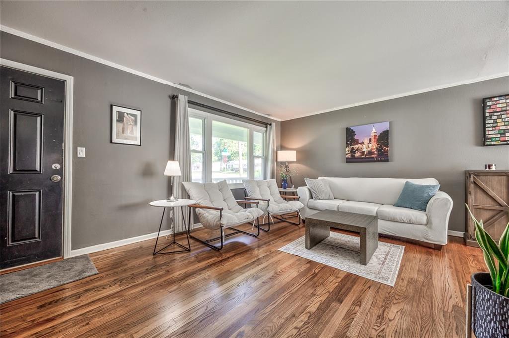 Photo of 7101 Maple Street Overland Park KS 66204