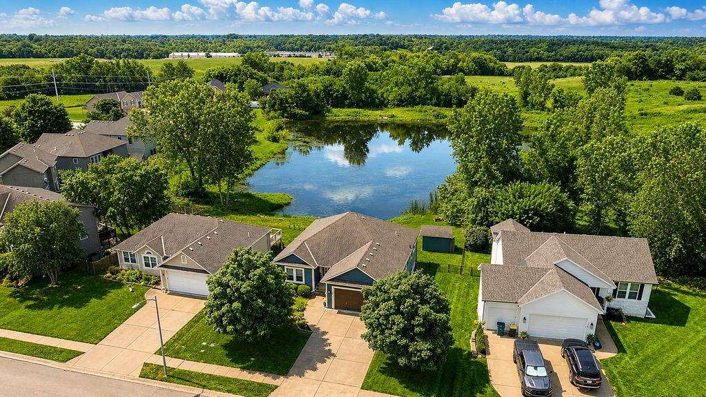 Photo of 121 S 16th Terrace Louisburg KS 66053