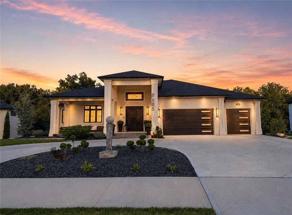Photo of 8685 NE Shoal Creek Valley Drive Kansas City MO 64157