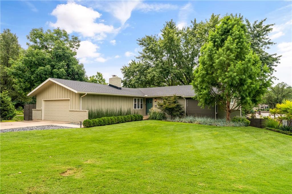 Photo of 3315 W 98th Street Overland Park KS 66206