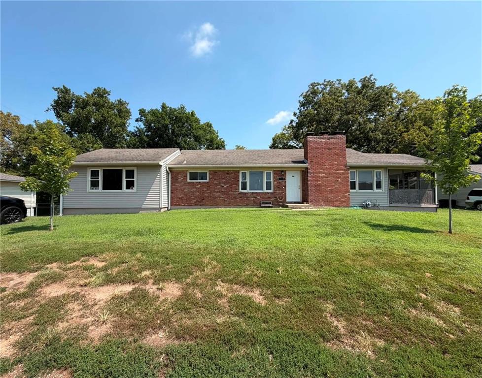 Photo of 551 S Bluegrass Drive Bonner Springs KS 66012