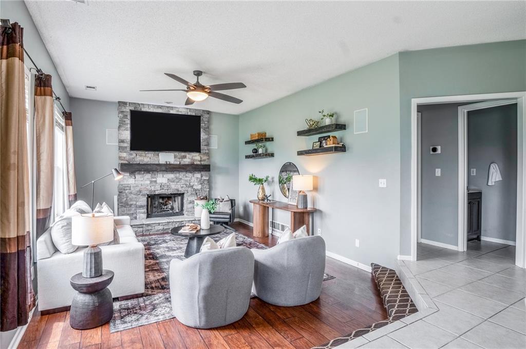 Photo of 16345 S Warwick Street Olathe KS 66062