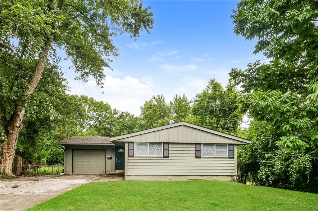 Photo of 8706 E 91st Street Kansas City MO 64134
