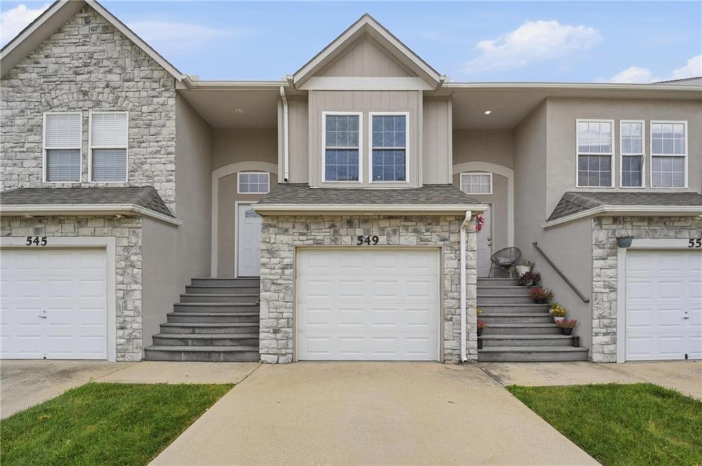 Photo of 549 S Woodson Lane Gardner KS 66030