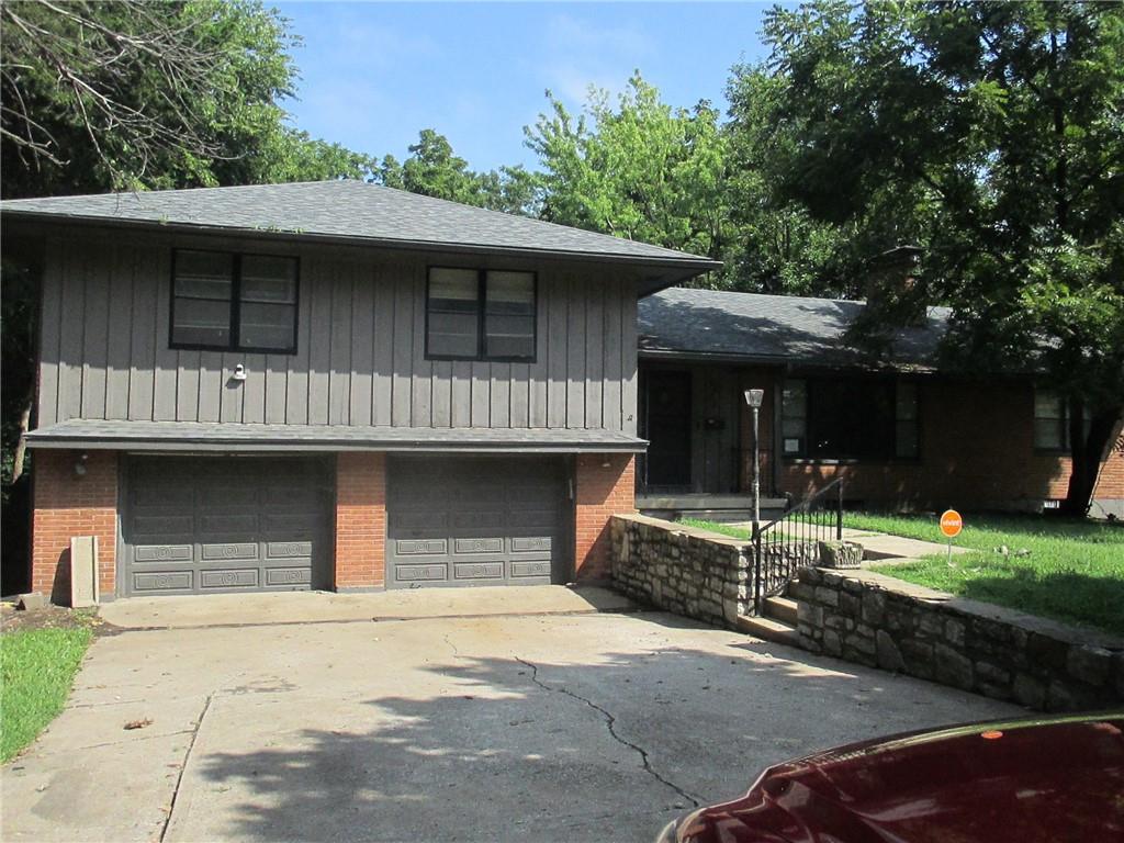 Photo of 6878 Sni- A- Bar Road Kansas City MO 64129