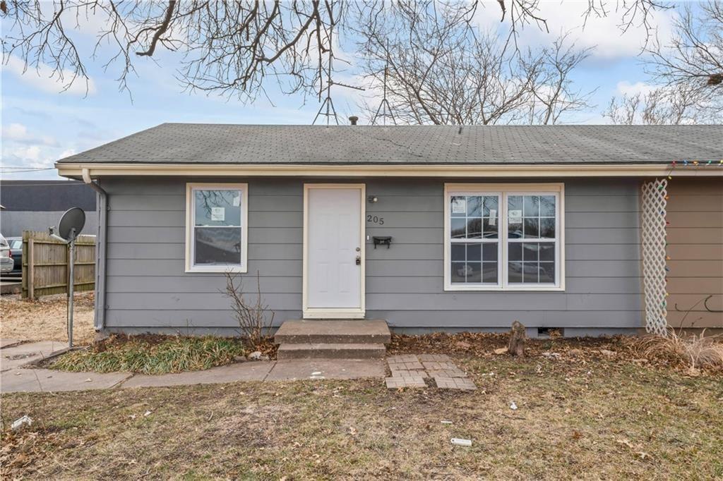 Photo of 205 N Mahaffie Street Olathe KS 66061