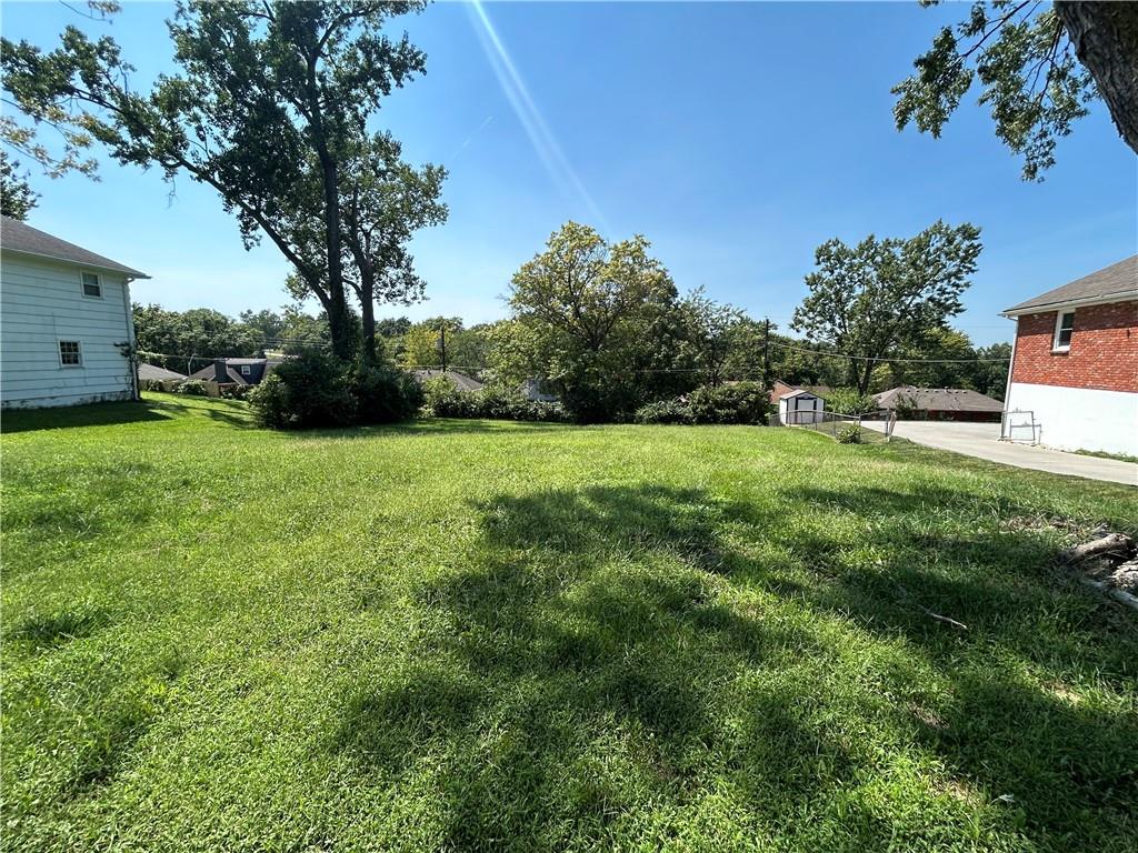 Photo of 10740 White Avenue Kansas City MO 64134