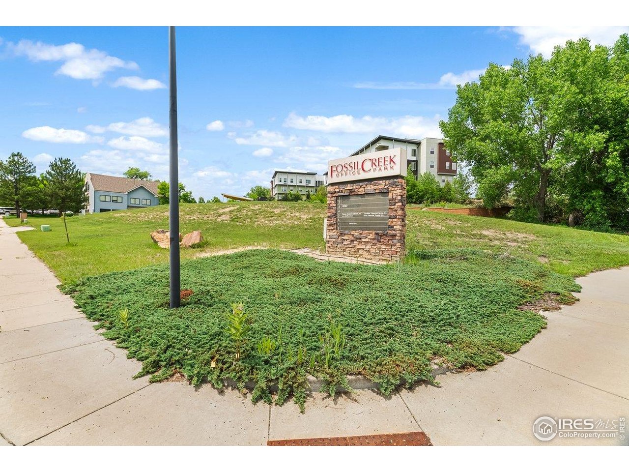 Photo of 117 Cameron Dr Fort Collins CO 80525