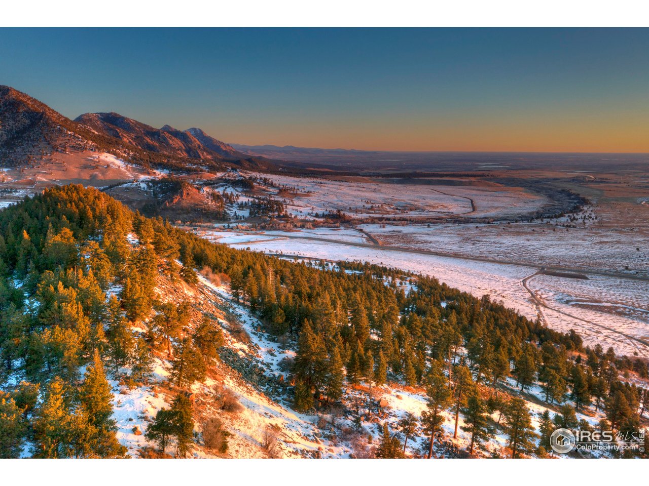 Photo of 9352 Eastridge Rd Golden CO 80403