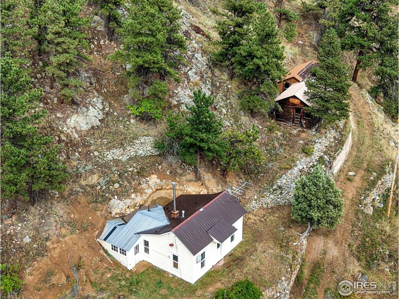 Photo of 6112 Fourmile Canyon Dr Boulder CO 80302