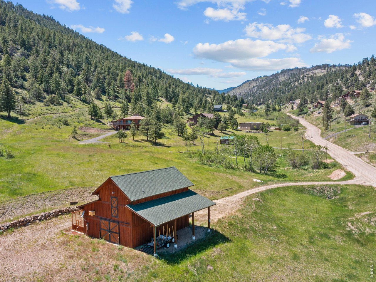 Photo of 957 Dunraven Glade Rd Glen Haven CO 80532