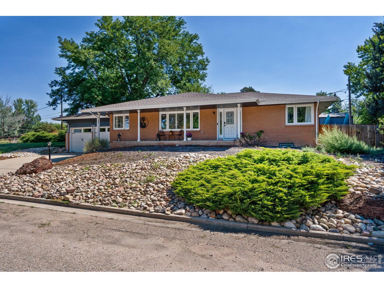 Photo of 1304 Pine St Loveland CO 80537