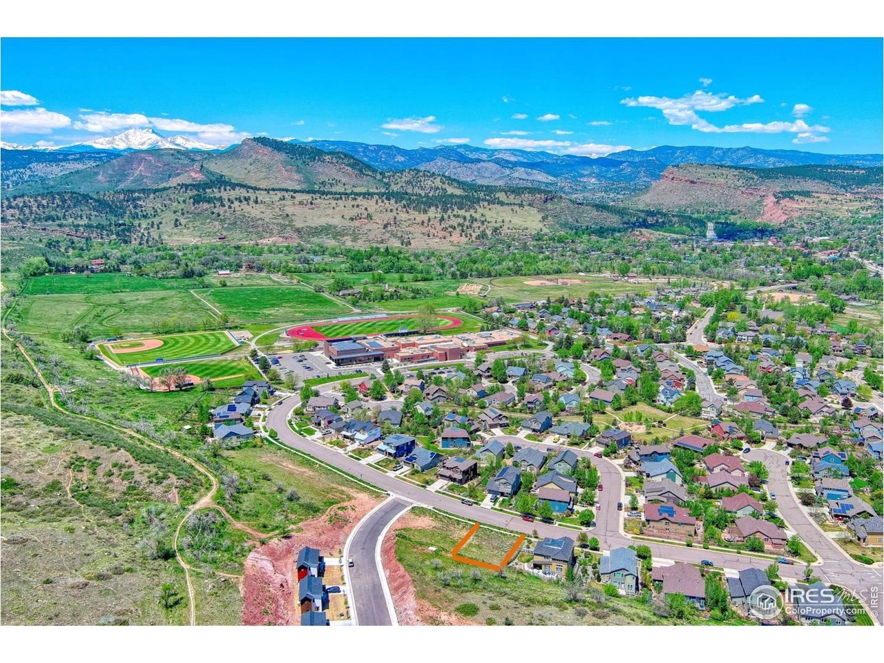 Photo of 344 McConnell Dr Lyons CO 80540
