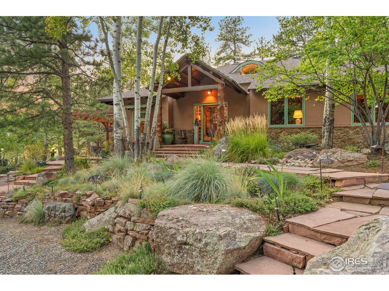 Photo of 121 Leonards Rd Boulder CO 80302