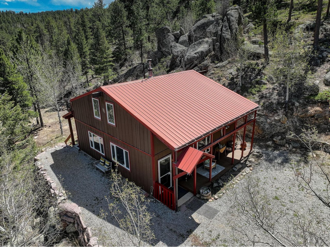 Photo of 760 Hickory Dr Lyons CO 80540